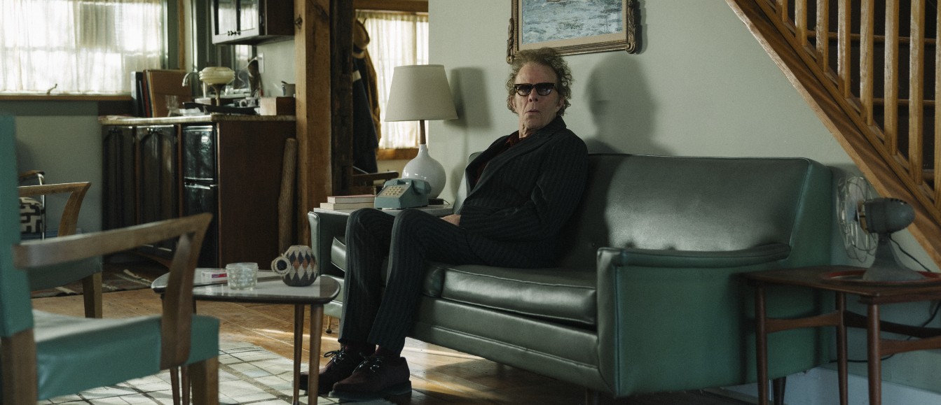 LUMI Reviews Father Mother Sister Brother Family Ties and Familial Lies