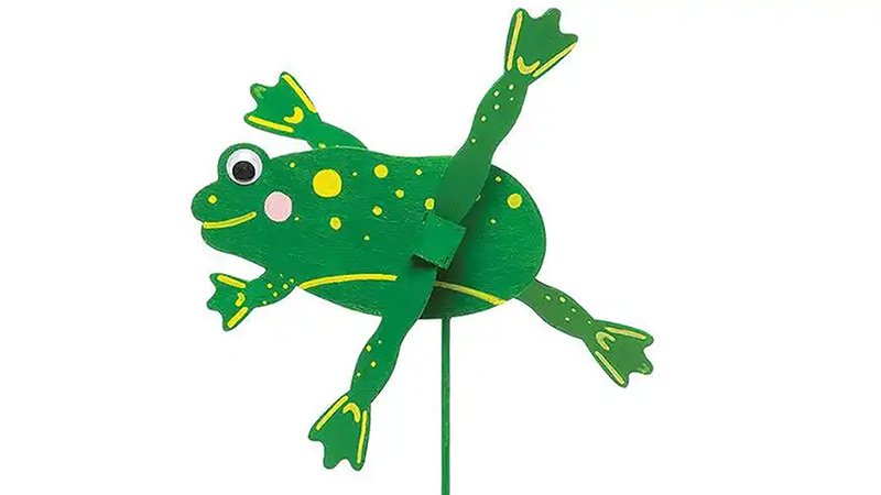 Family Pictures: Froggy Craft Workshop